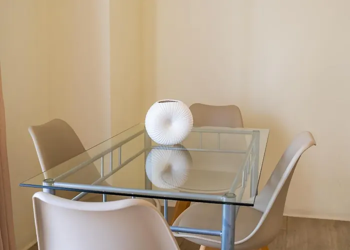 Sun And Sea 1 شقة *